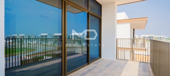 5 bedrooms Villa in Abu Dhabi, UAE No. 53099 45