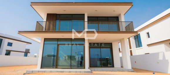 5 bedrooms Villa in Abu Dhabi, UAE No. 53099 25