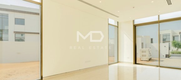 5 bedrooms Villa in Abu Dhabi, UAE No. 53099 65