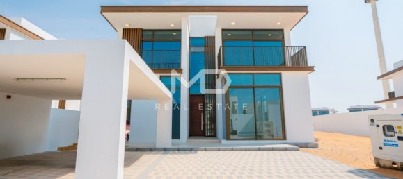5 bedrooms Villa in Abu Dhabi, UAE No. 53099 48