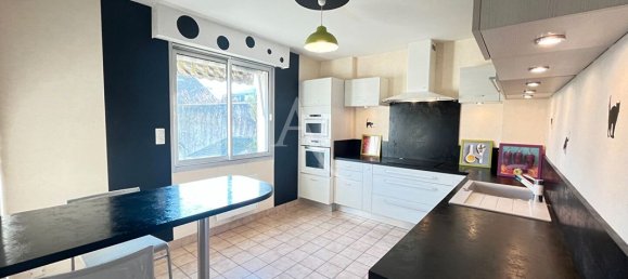 Apartamento de 2 dormitorios en Blois, France No. 69934 3