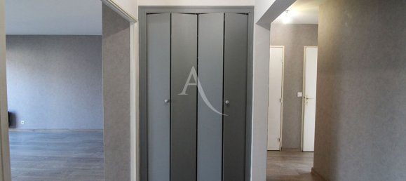 Apartamento de 2 dormitorios en Blois, France No. 69934 2