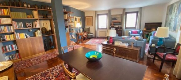 5 bedrooms Duplex in Udine, Italy No. 339647 3