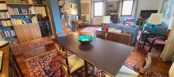 5 bedrooms Duplex in Udine, Italy No. 339647 7