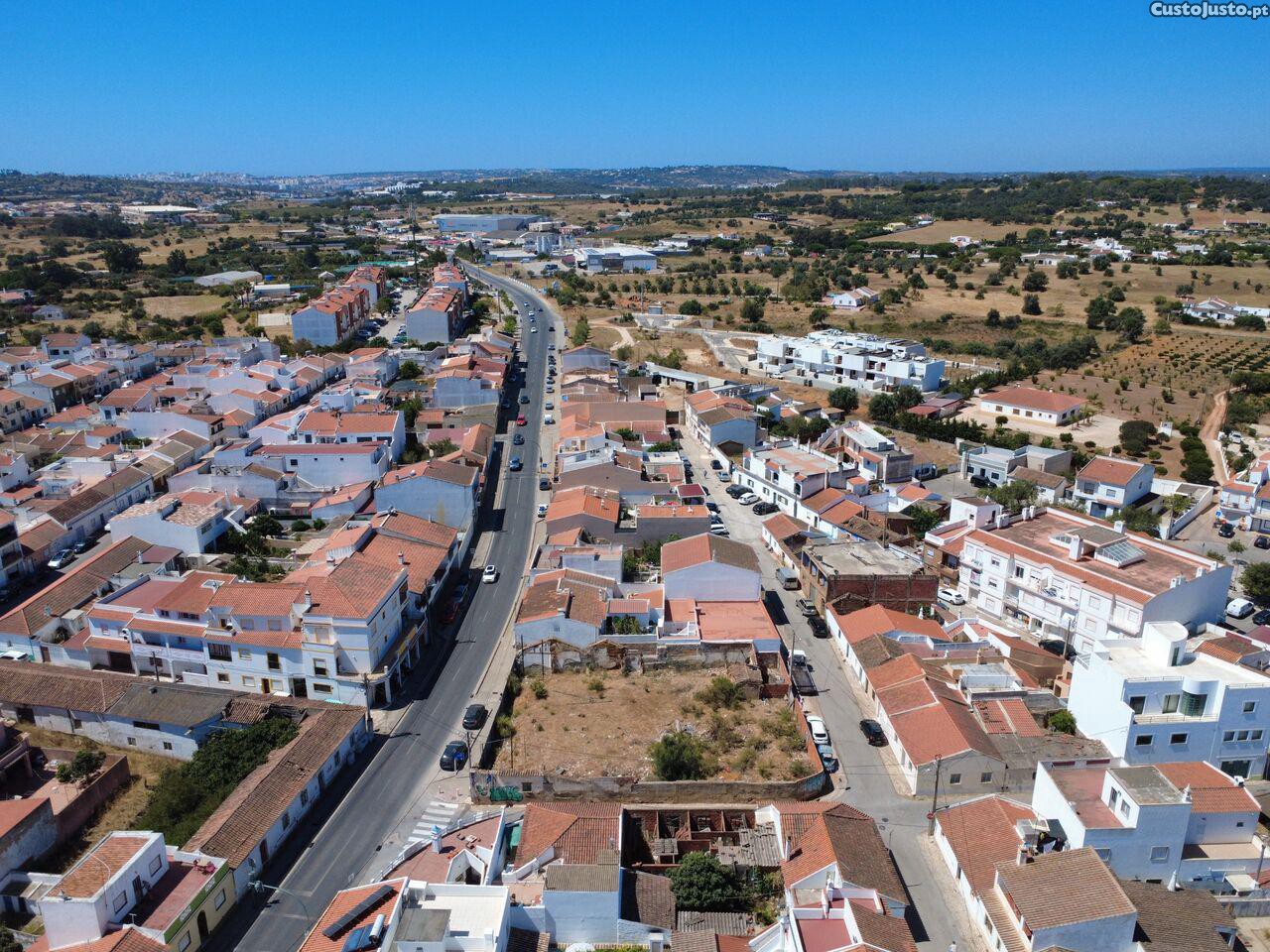 Terrain à Odiaxere, Portugal 716m² No. 212064