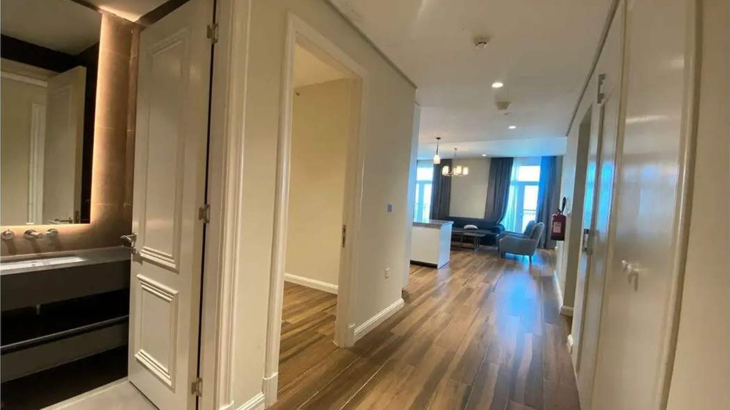 2 bedrooms Apartment in Floresta Gardens, Doha, Qatar No. 2337