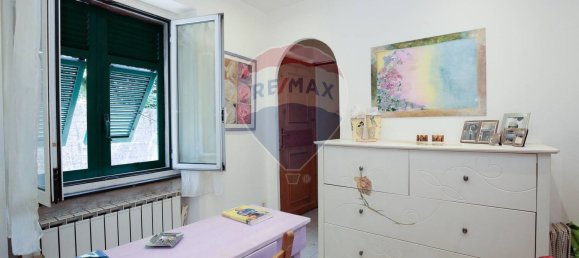 8 rooms House in Genoa, Italy No. 267110 26
