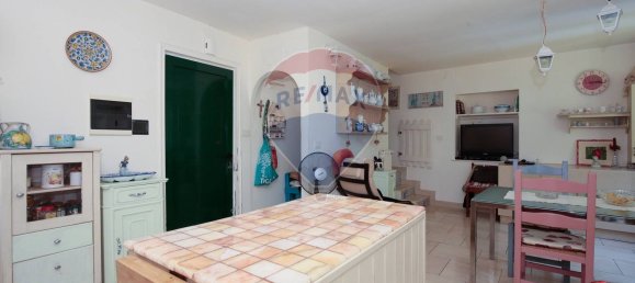 8 rooms House in Genoa, Italy No. 267110 7