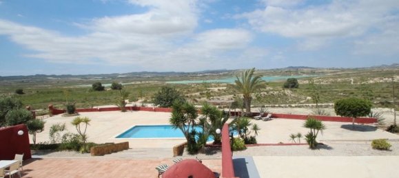 4 bedrooms House in Alicante, Spain No. 189098 3