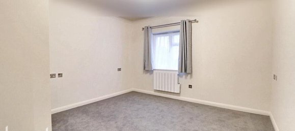 1 Schlafzimmer Haus in Biggin Hill, United Kingdom, Nr. 4802 5