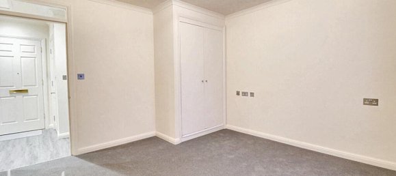 1 Schlafzimmer Haus in Biggin Hill, United Kingdom, Nr. 4802 6