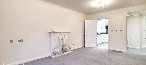 1 Schlafzimmer Haus in Biggin Hill, United Kingdom, Nr. 4802 4