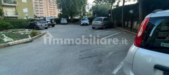 3 Schlafzimmer Wohnung in Palermo, Italy, Nr. 324944 2