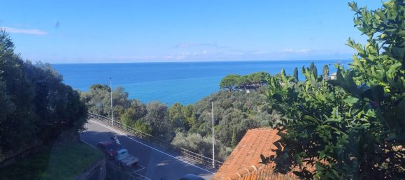 2 Schlafzimmer Wohnung in Pieve Ligure, Italy, Nr. 337717 2