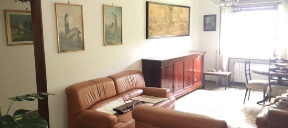 2 bedrooms Apartment in Naples, Italy No. 113385 2