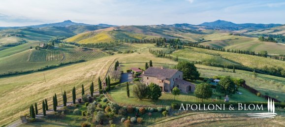 5 bedrooms Villa in San Casciano dei Bagni, Italy No. 54119 3