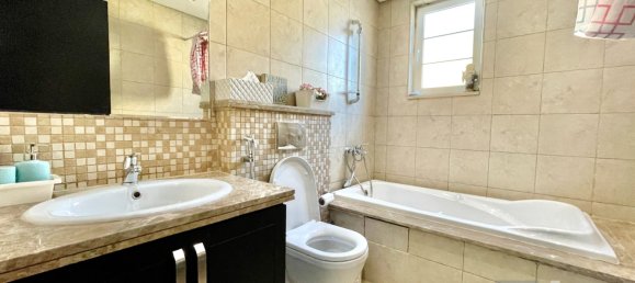 3 bedrooms Villa in Jumeirah Park, UAE No. 28487 10