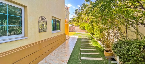 3 bedrooms Villa in Jumeirah Park, UAE No. 28487 17