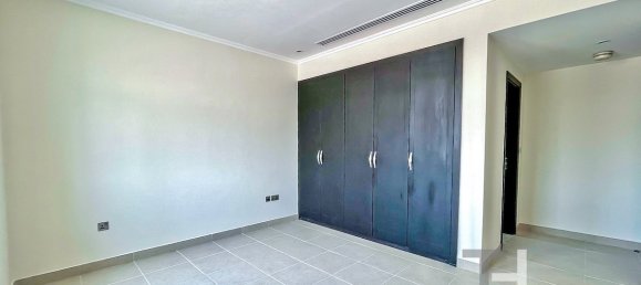 3 bedrooms Villa in Jumeirah Park, UAE No. 28487 14