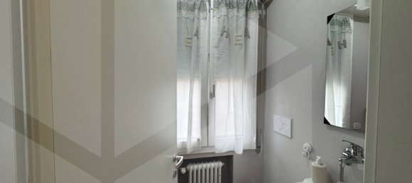 4 rooms Apartment in Vignola, Italy No. 29260 32