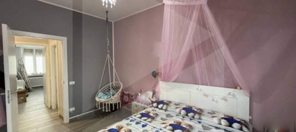 4 rooms Apartment in Vignola, Italy No. 29260 27