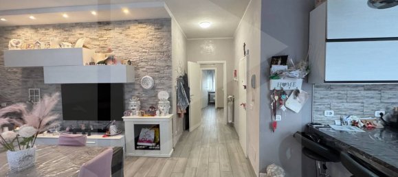 4 rooms Apartment in Vignola, Italy No. 29260 11