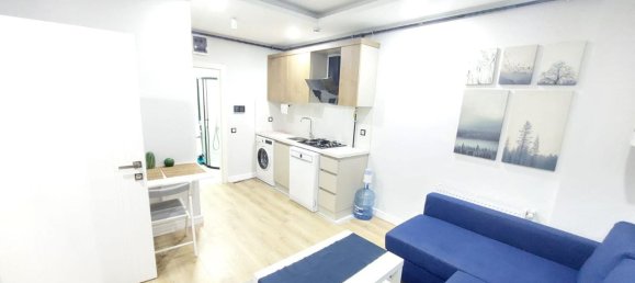 Apartment 1+1 in Muratpasa, Turkey No. 10745 16