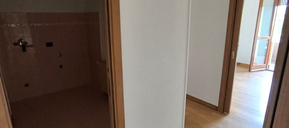 4 bedrooms Apartment in Paese, Italy No. 328853 5