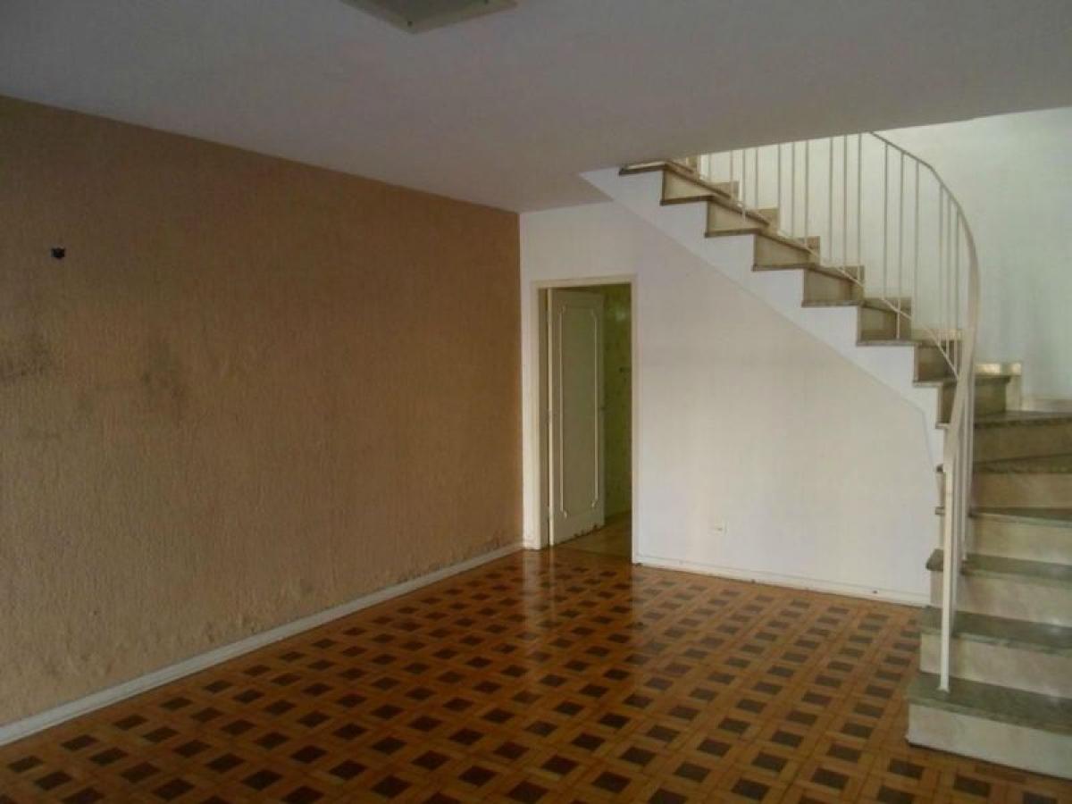 Дом с 3 спальнями в Сан-Паулу, Бразилия № 561021