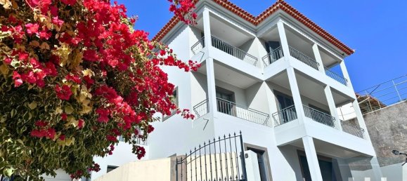 Дом с 3 спальнями в Фуншал, Португалия № 144039 4