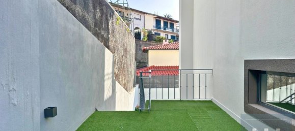 Дом с 3 спальнями в Фуншал, Португалия № 144039 45