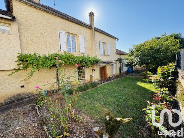 Casa T5 em Puy-l'Eveque, France N.º 301366