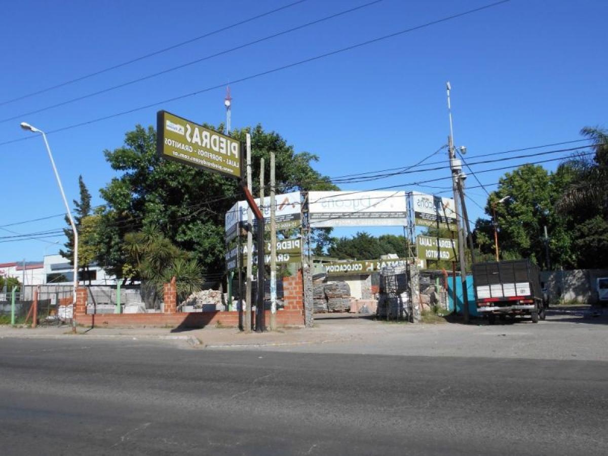  Land in San Miguel, Argentina No. 47222