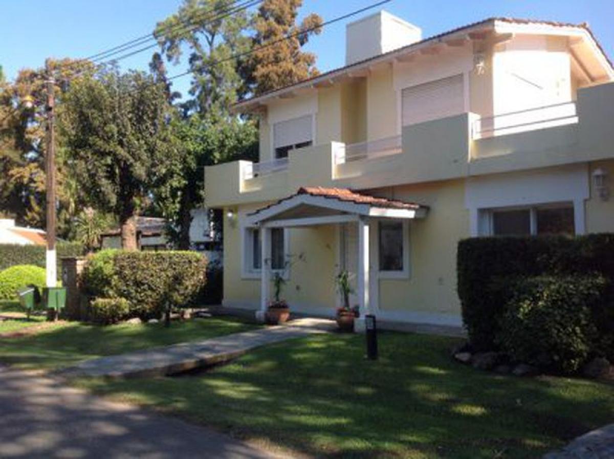 5 bedrooms House in General Rodriguez, Argentina No. 16294