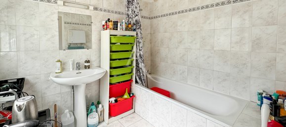 2 Schlafzimmer Wohnung in Lardy, France, Nr. 299474 5