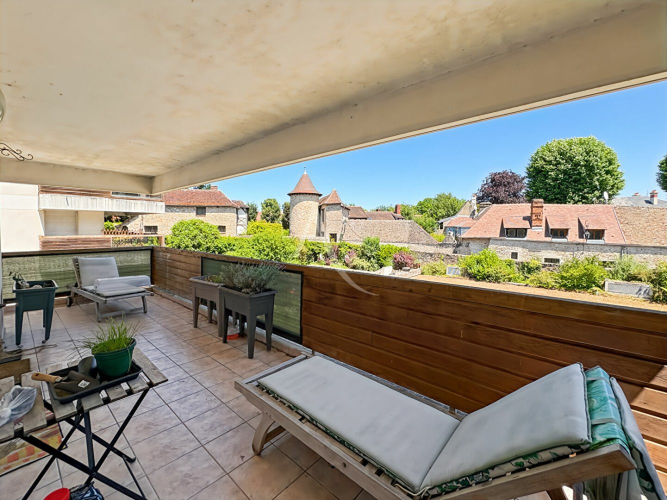 2 Schlafzimmer Wohnung in Lardy, France, Nr. 299474