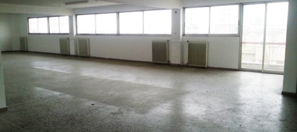 368m² Property in Thessaloniki, Greece No. 6174 2