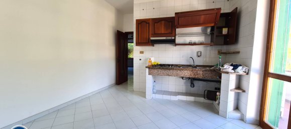 3غرفة شقة في Cisano sul Neva, Italy رقم 82933 4