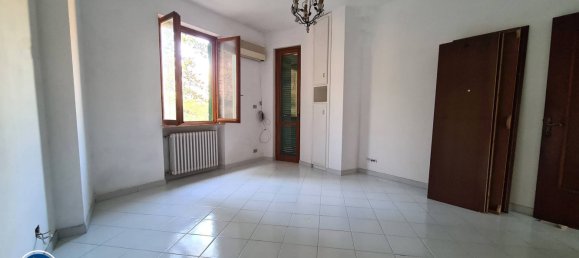 3غرفة شقة في Cisano sul Neva, Italy رقم 82933 9