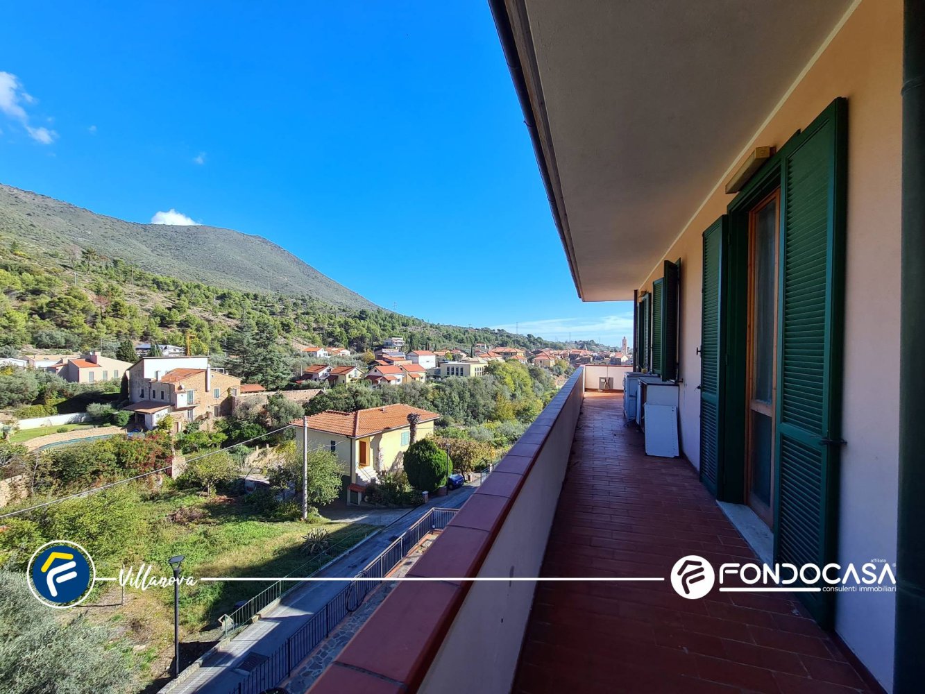 3غرفة شقة في Cisano sul Neva, Italy رقم 82933