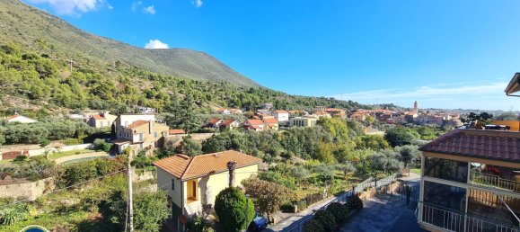 3غرفة شقة في Cisano sul Neva, Italy رقم 82933 28