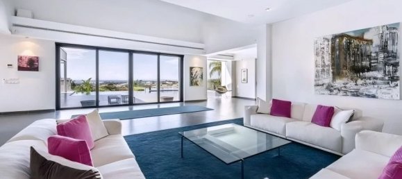 Дом с 5 спальнями в Малага, Испания № 121004 3