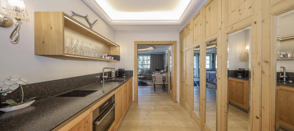 Hotel de 1 dormitorio en Kitzbuhel, Austria No. 16715 12