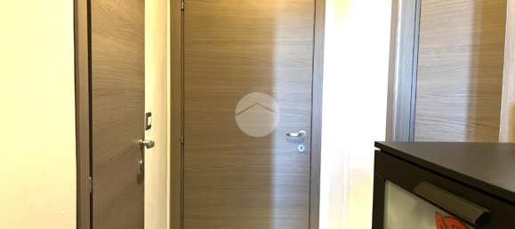 Квартира с 3 комнатами в Турин, Италия № 15330 6