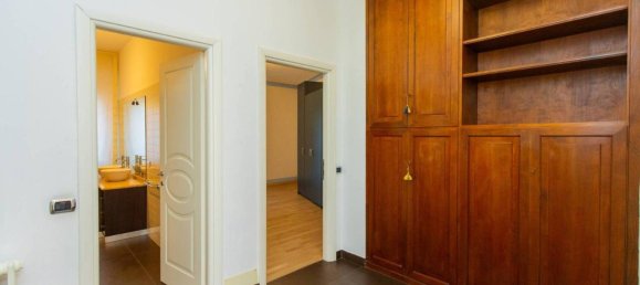 Apartamento de 4 divisões em Busto Arsizio, Italy N.º 30277 11