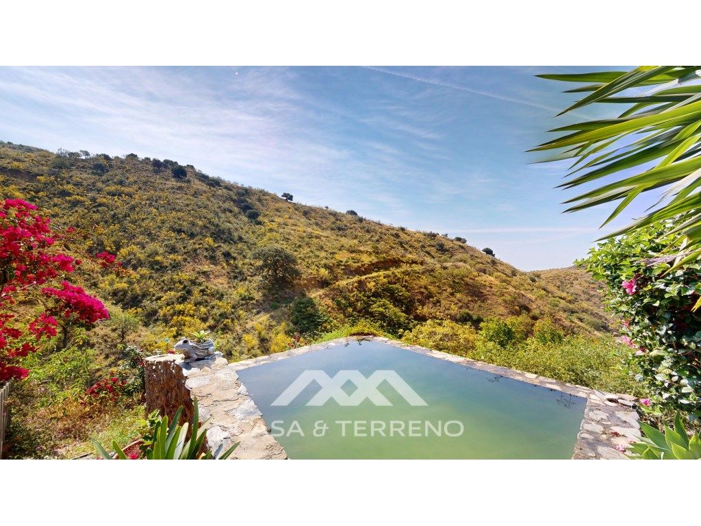 7 bedrooms House in Moclinejo, Spain No. 55146