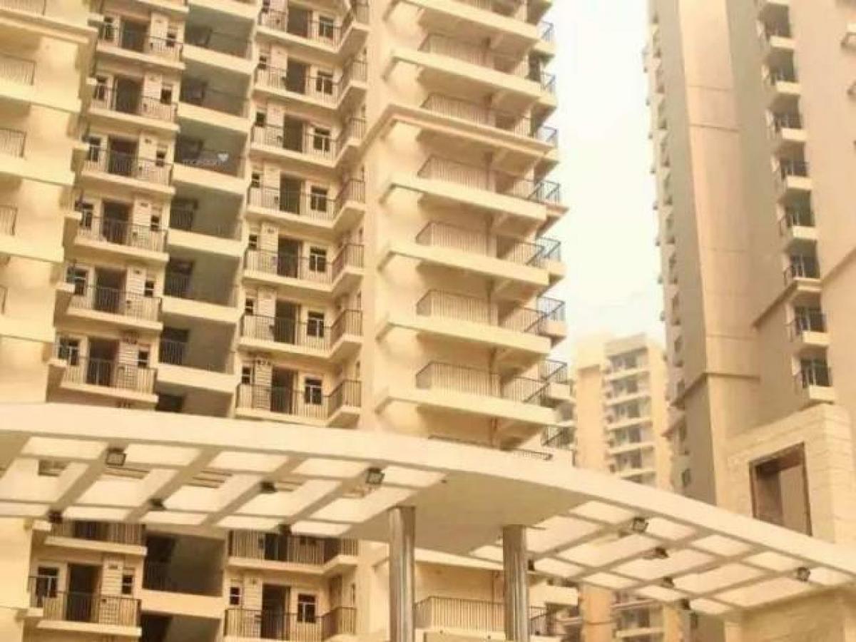 3 bedrooms House in Noida, India No. 66574