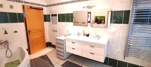 Таунхаус с 3 спальнями в Агонданж, Франция № 77256 9