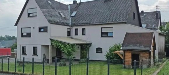 8 rooms Building in Westerwaldkreis, Germany No. 249666 2