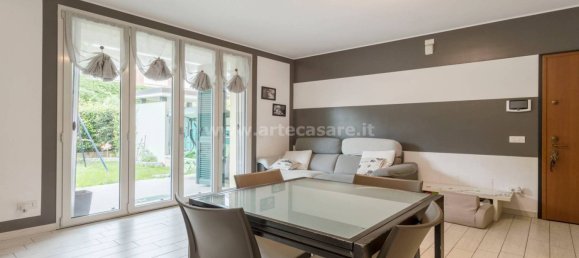 2 bedrooms Apartment in Saronno, Italy No. 322212 7